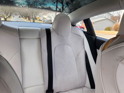 Used 2020 Tesla Model 3 image 2