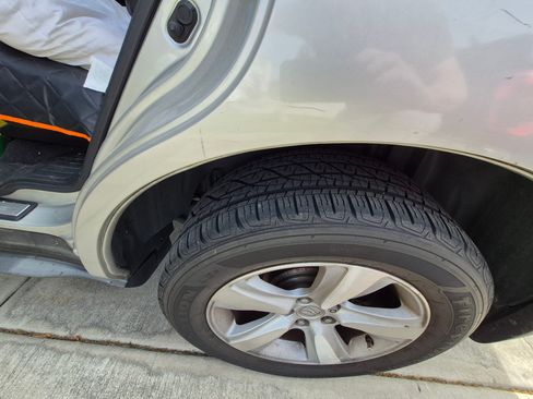 Used 2010 Acura MDX w/ Technology Package image 2