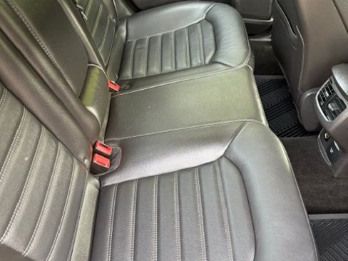 Used 2014 Ford Fusion SE w/ Equipment Group 502A FWD image 26