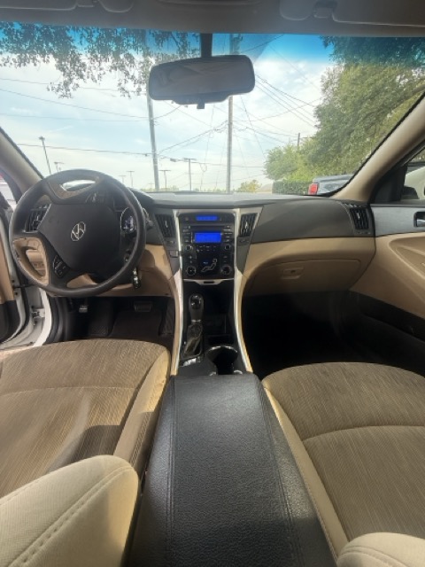 Used 2013 Hyundai Sonata GLS w/ Popular Equipment Pkg FWD image 19