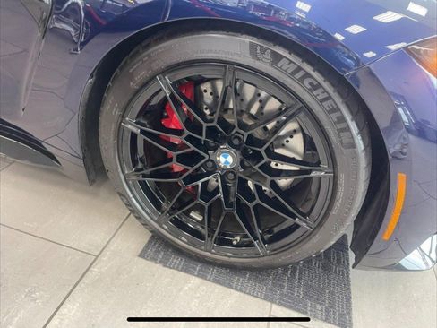 Used 2022 BMW M4 Coupe 2D w/ M Carbon Exterior Package image 5