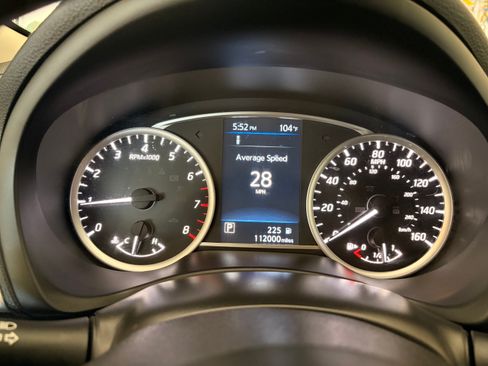 Used 2019 Nissan Sentra SV FWD image 8