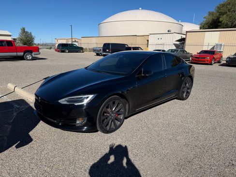 Used 2018 Tesla Model S P100D image 1