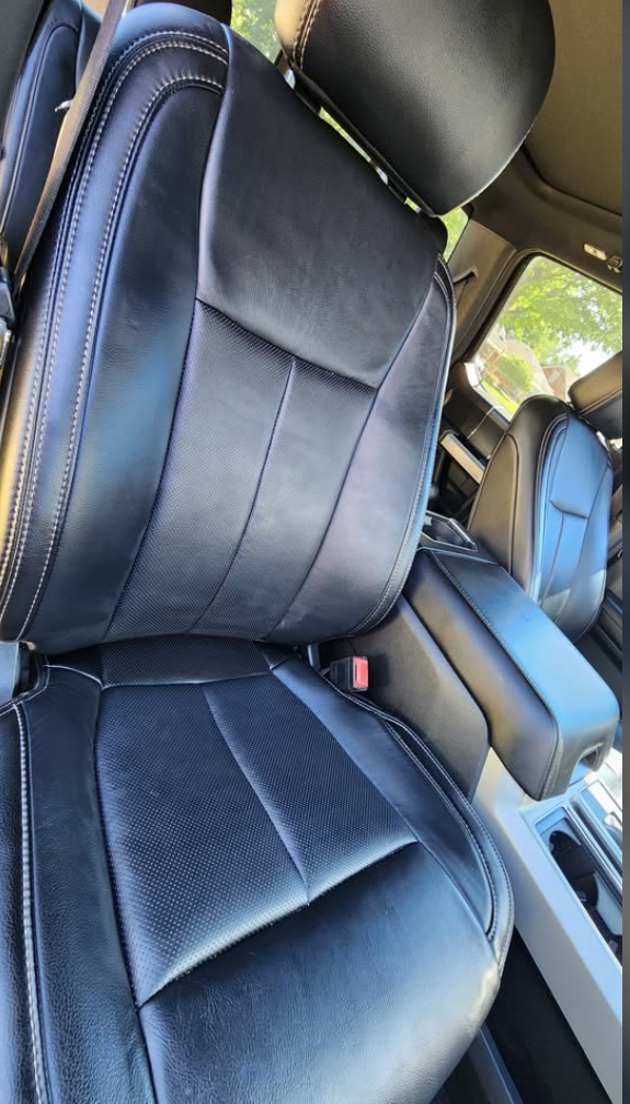Used 2020 Ford F150 Lariat w/ Equipment Group 502A Luxury AWD/4WD image 11