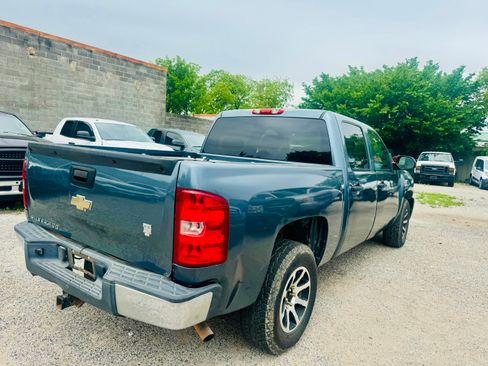 Used 2008 Chevrolet Silverado 1500 W/T w/ Towing Package image 4