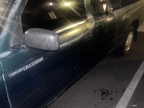 Used 1999 Toyota Tacoma 2WD Xtracab image 2