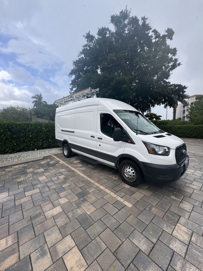 Used 2023 Ford Transit 350 148 High Roof Extended DRW RWD image 2