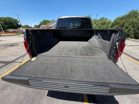 Used 2017 Ford F150 Raptor w/ Equipment Group 802A Luxury AWD/4WD image 12