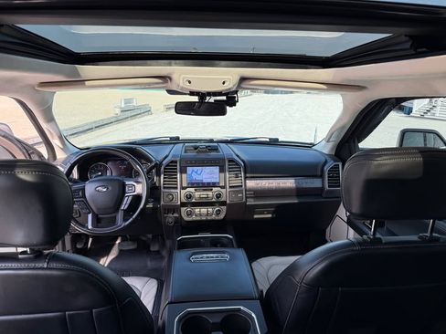 Used 2021 Ford F450 Limited w/ FX4 Off-Road Package image 9