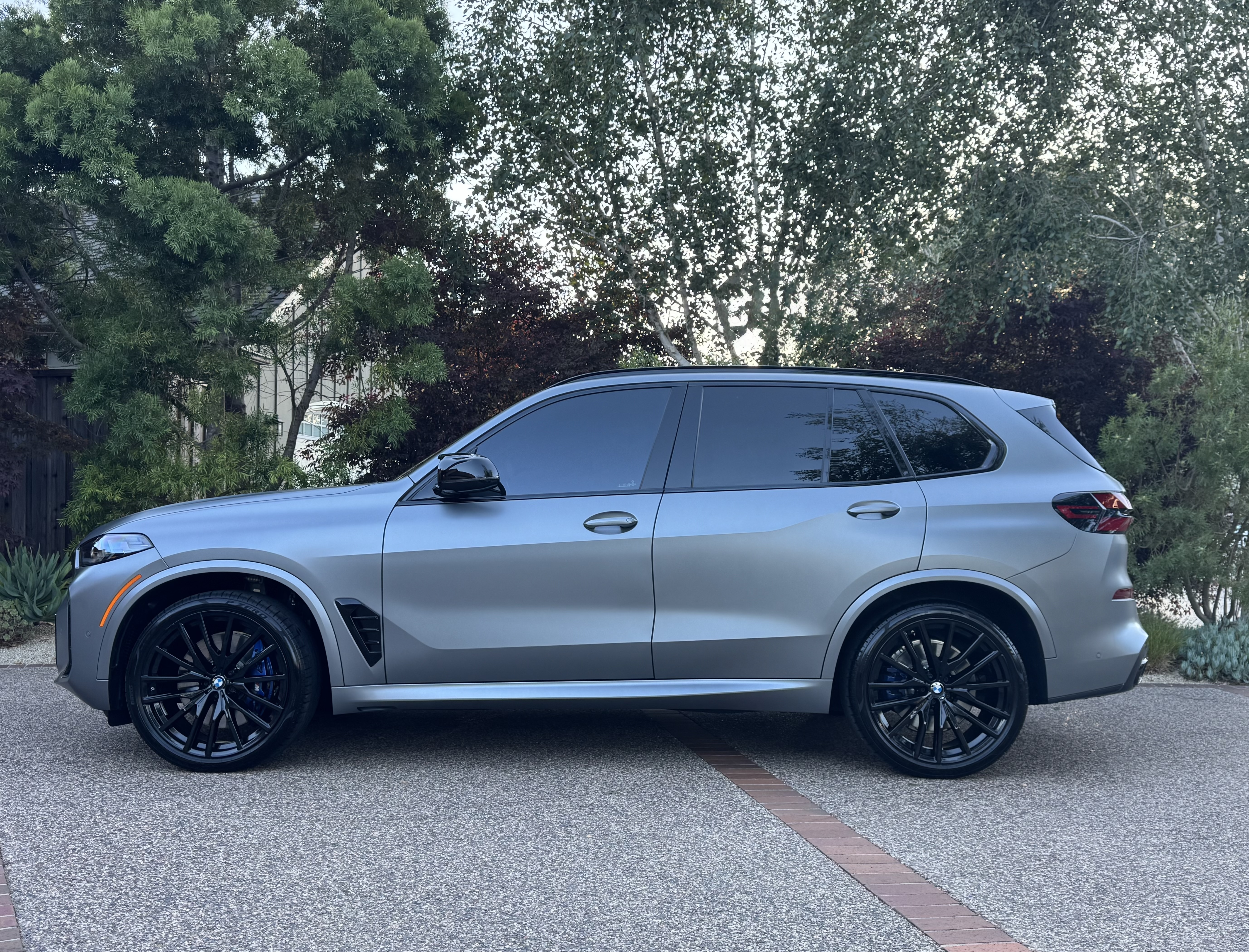 Used 2025 BMW X5 M60i w/ Executive Package AWD/4WD image 5