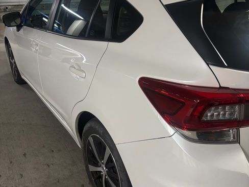 Used 2021 Subaru Impreza 2.0i Premium AWD/4WD image 9
