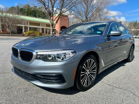 Used 2020 BMW 530i image 4