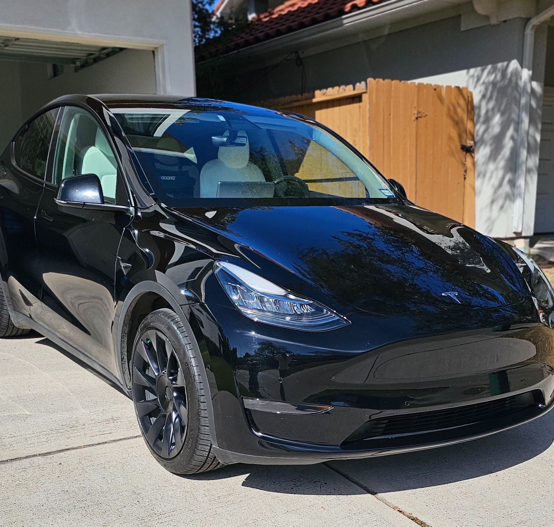 Used 2022 Tesla Model Y Long Range AWD/4WD image 6