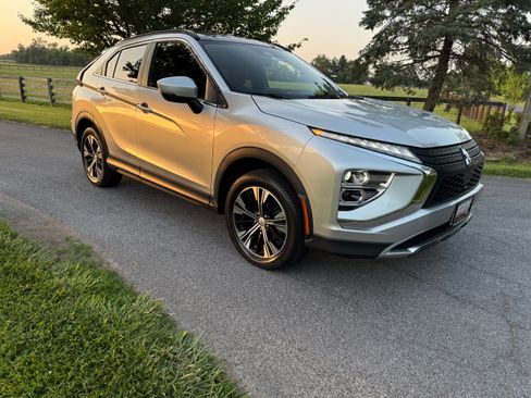 Used 2022 Mitsubishi Eclipse Cross SE AWD/4WD image 2