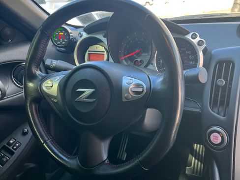Used 2010 Nissan 370Z NISMO image 20