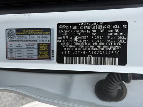 Used 2018 Kia Sorento FWD image 18