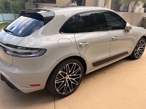 Used 2023 Porsche Macan GTS AWD/4WD image 10