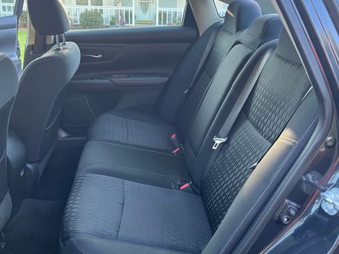 Used 2018 Nissan Altima 2.5 S w/ S Convenience Package FWD image 14