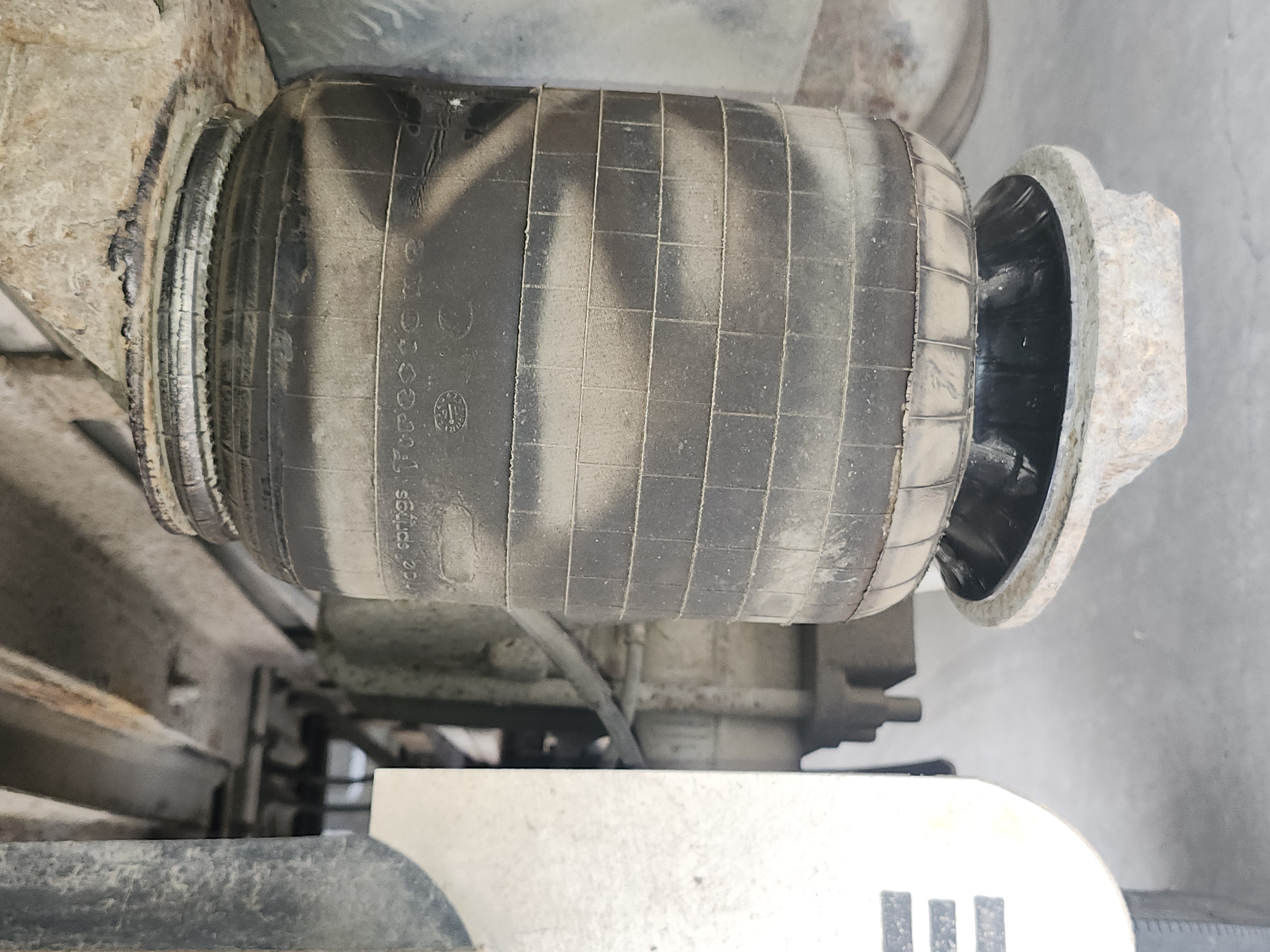 Used 1999 Ford F550 2WD Crew Cab Super Duty image 26