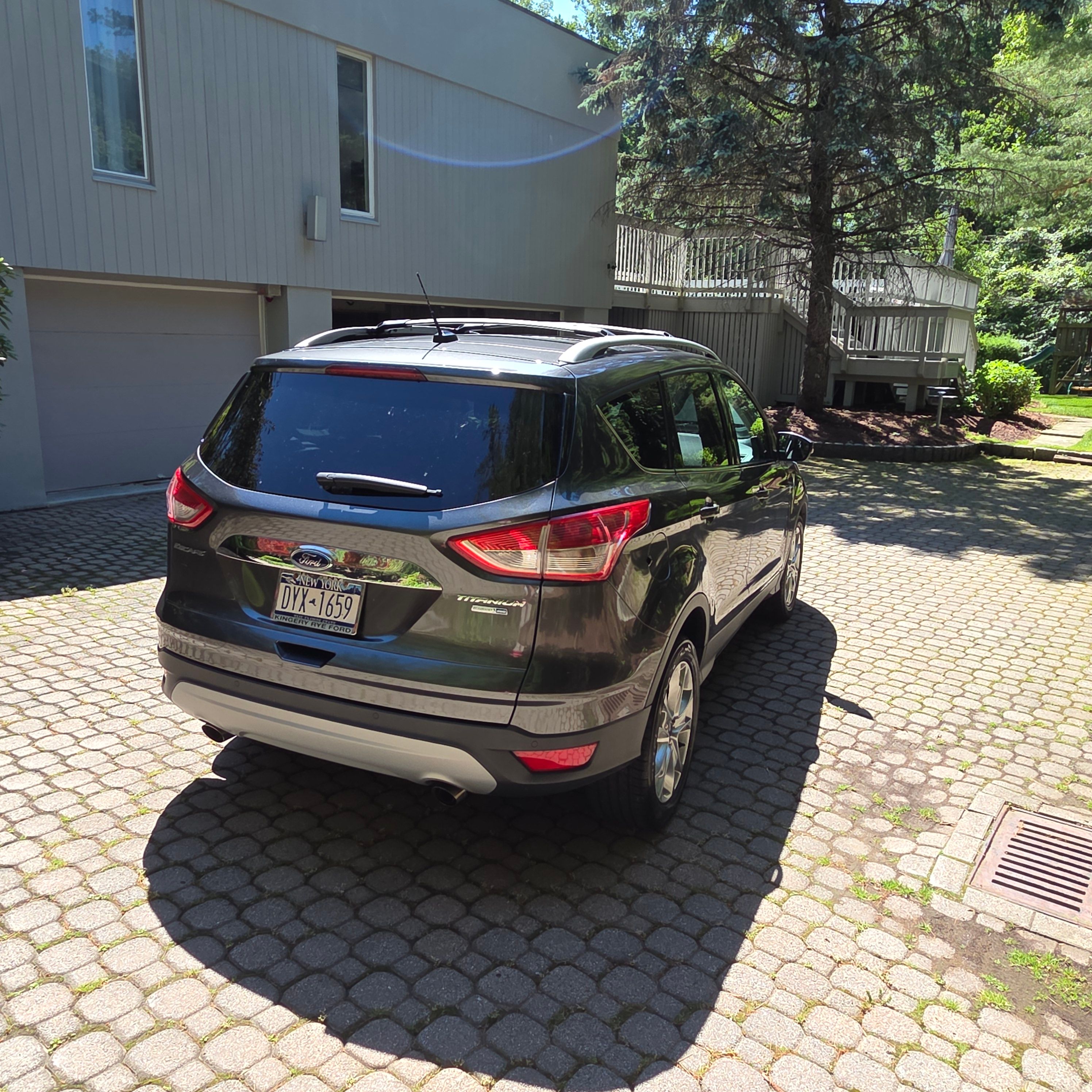 Used 2015 Ford Escape Titanium AWD/4WD image 8