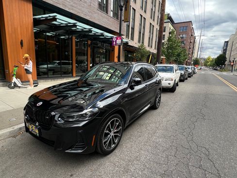 Used 2022 BMW X3 M40i image 4