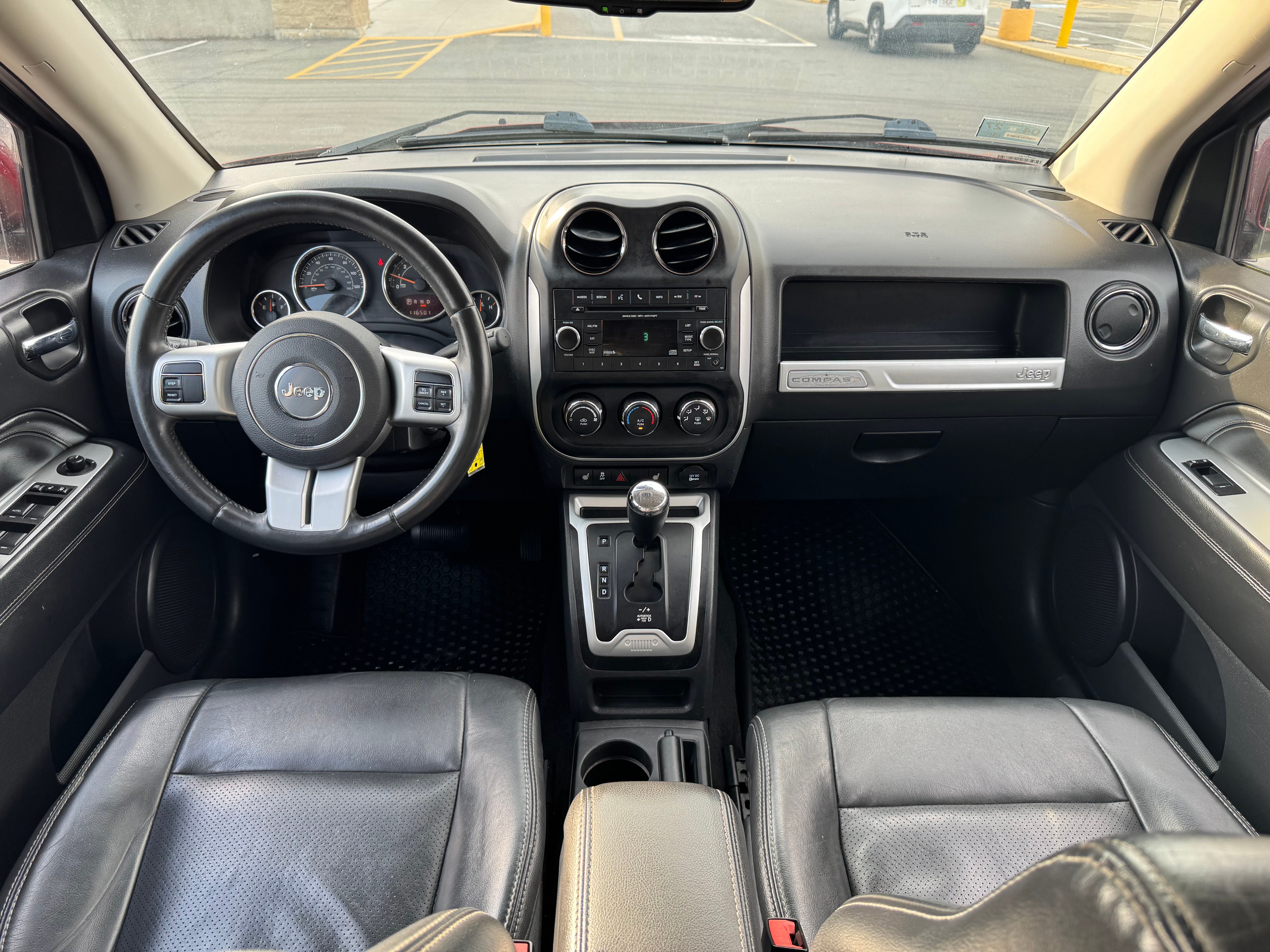 Used 2015 Jeep Compass High Altitude AWD/4WD image 14