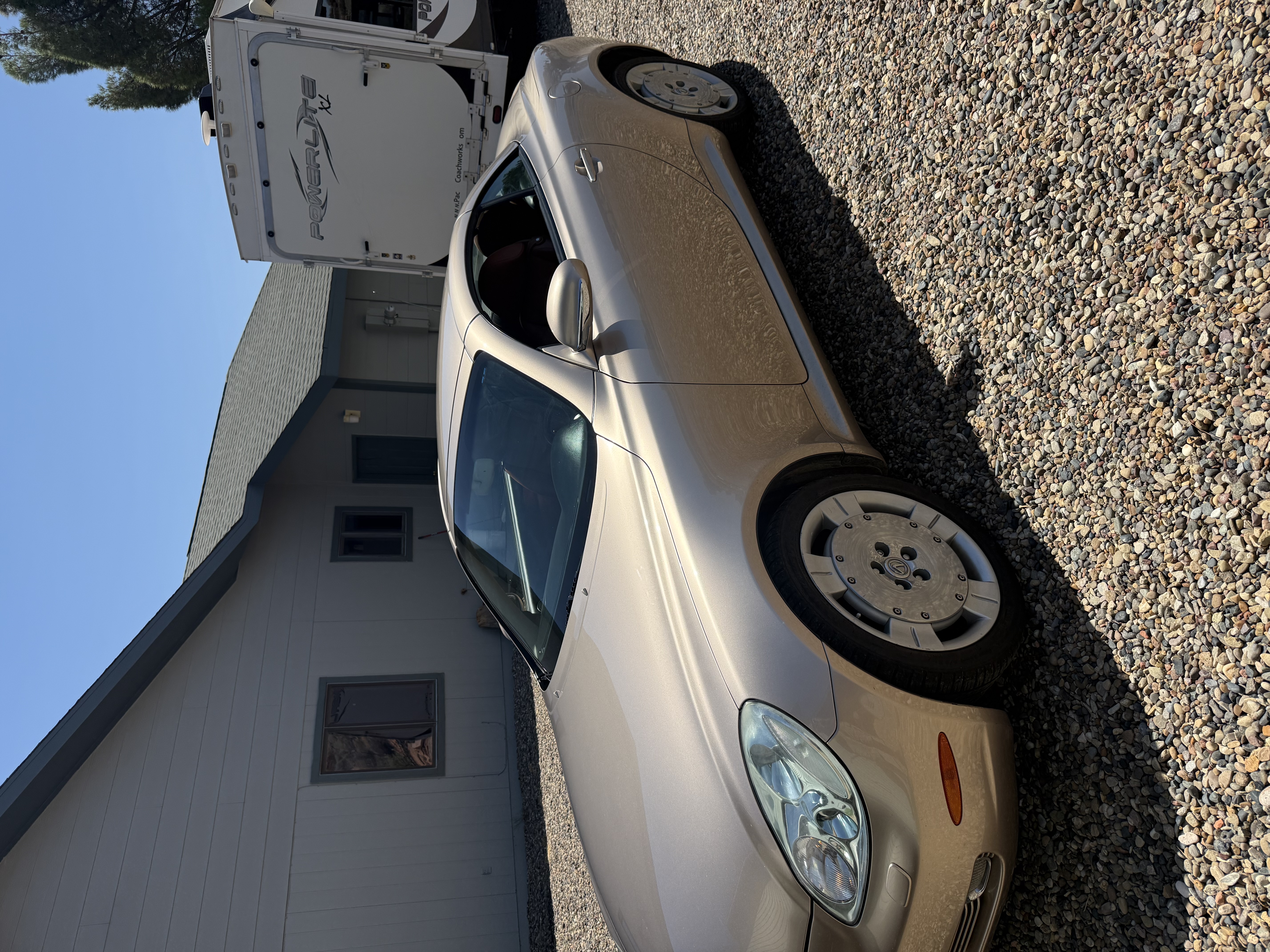 Used 2004 Lexus SC 430 Convertible RWD image 2