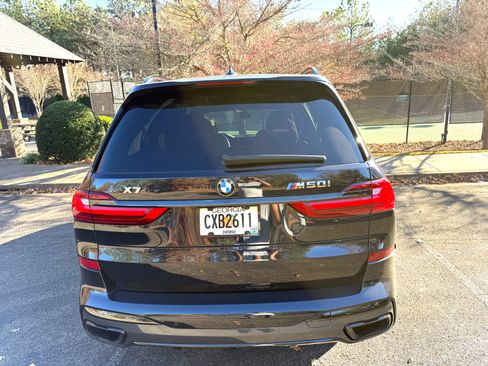 Used 2020 BMW X7 M50i image 6