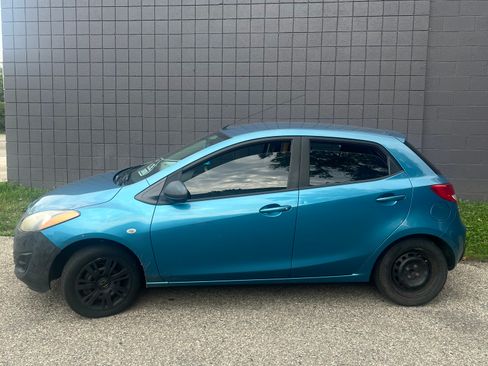 Used 2012 MAZDA MAZDA2 Sport image 5