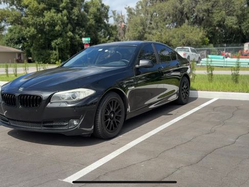 Used 2013 BMW 528i Sedan image 1