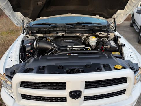 Used 2017 RAM 2500 Laramie w/ Sport Appearance Group image 6