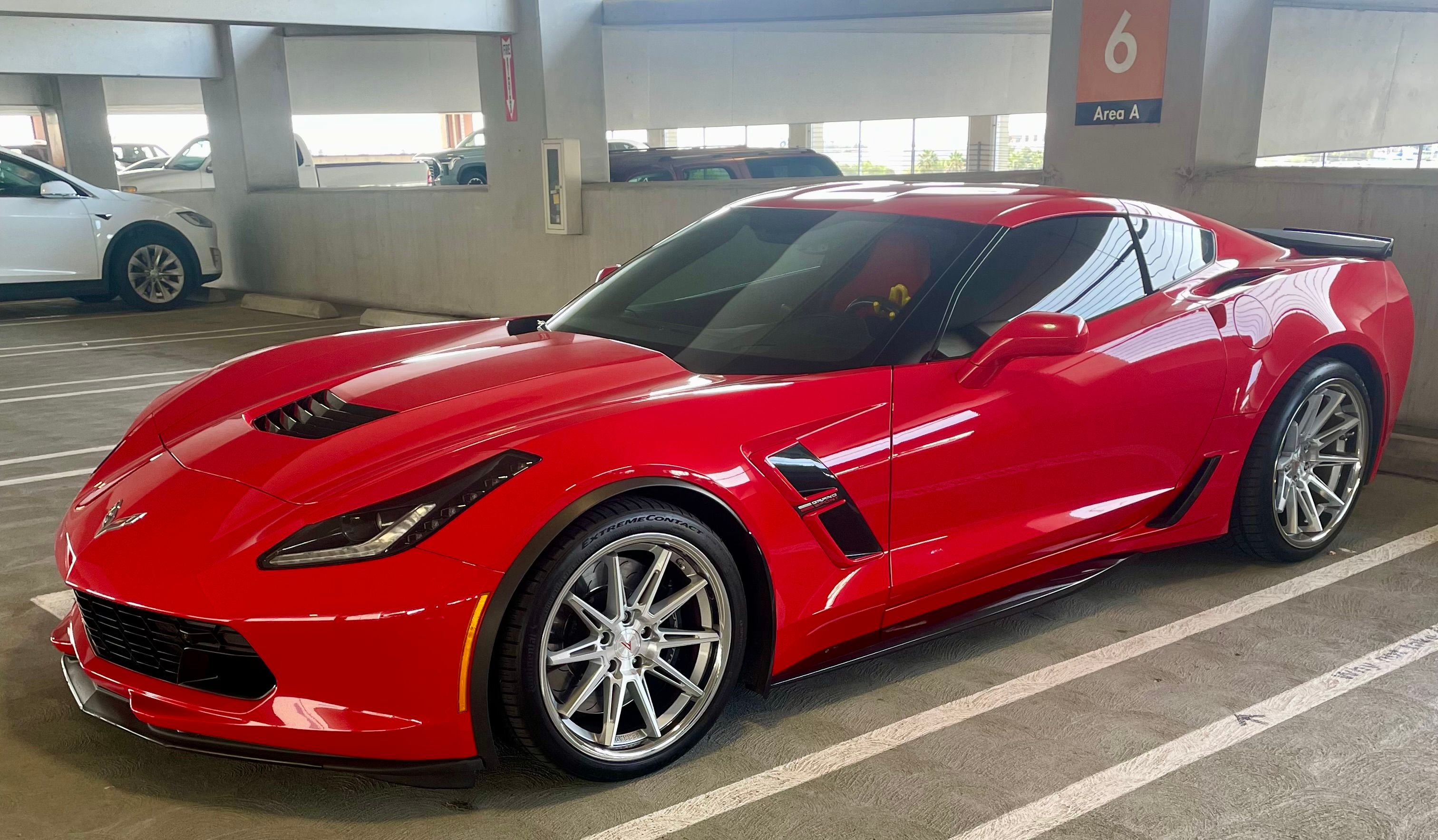 Used 2019 Chevrolet Corvette Grand Sport RWD image 4