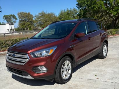 Used 2018 Ford Escape SE w/ SE Sync 3 Package