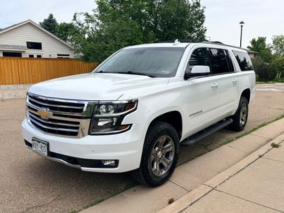 Used 2019 Chevrolet Suburban LT w/ Luxury Package