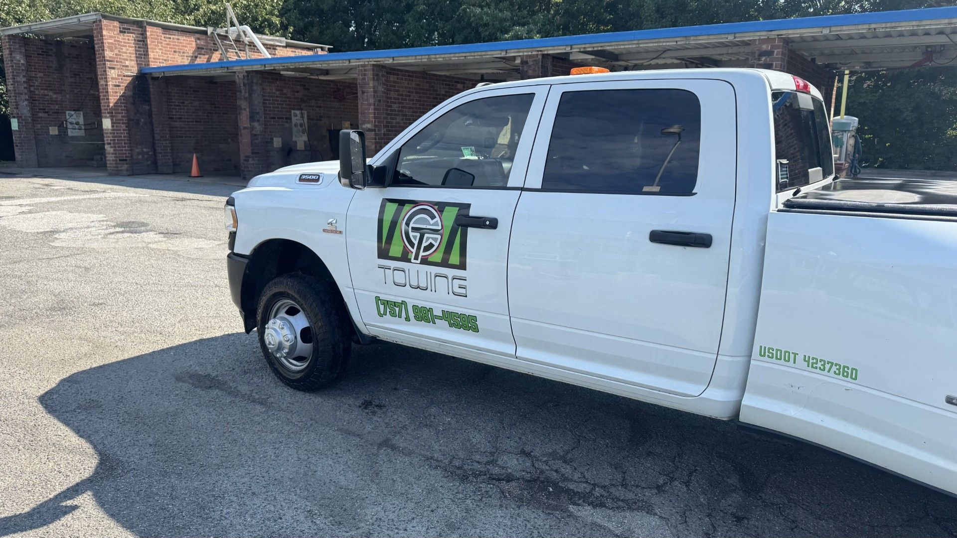Used 2022 RAM 3500 Tradesman AWD/4WD image 10