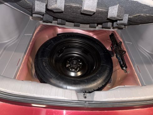 Used 2011 Honda CR-V EX image 12