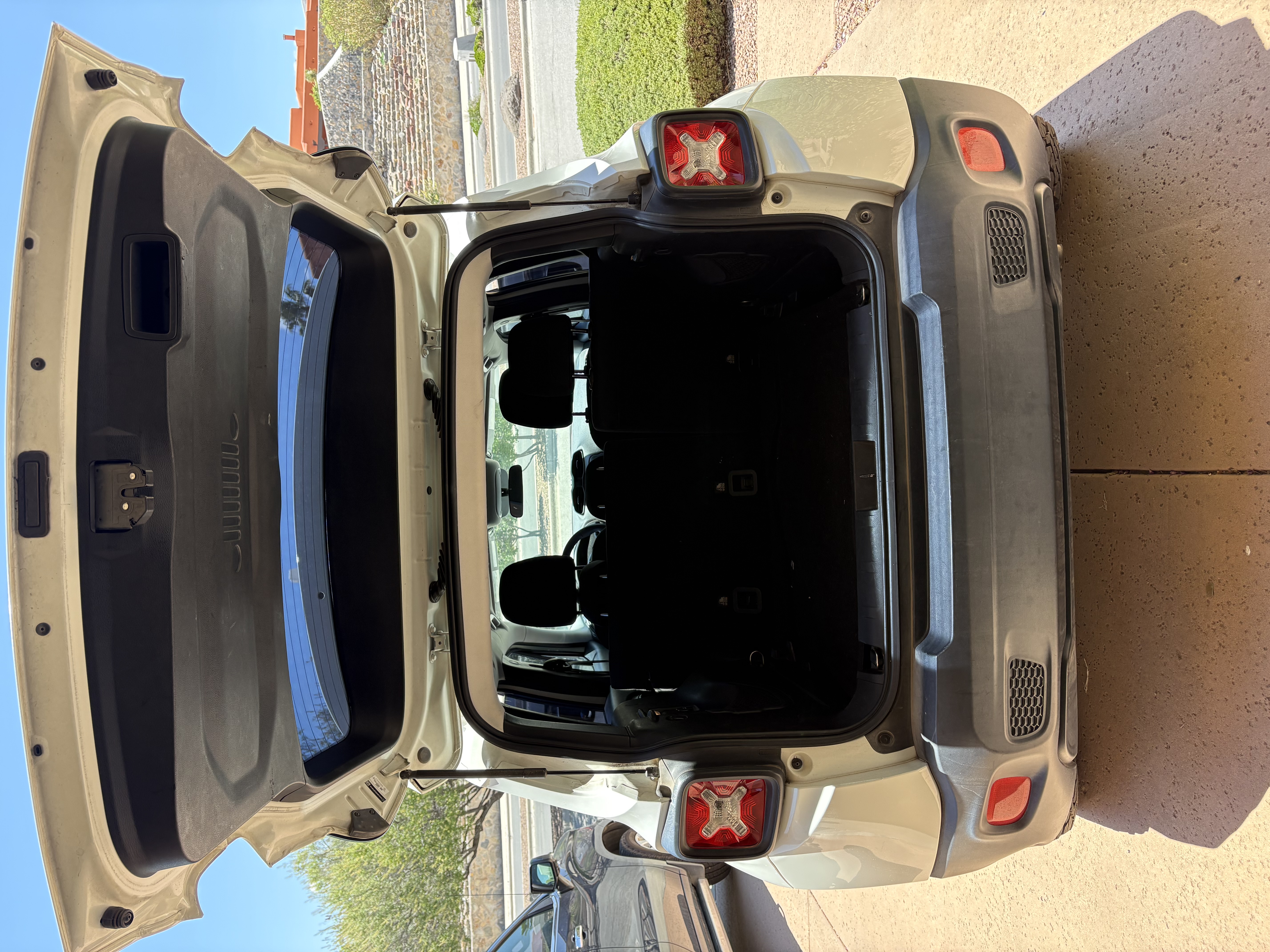 Used 2016 Jeep Renegade Sport w/ Power & Air Group AWD/4WD image 4