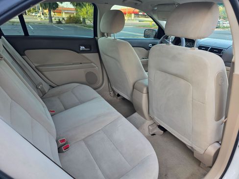 Used 2007 Ford Fusion S image 11