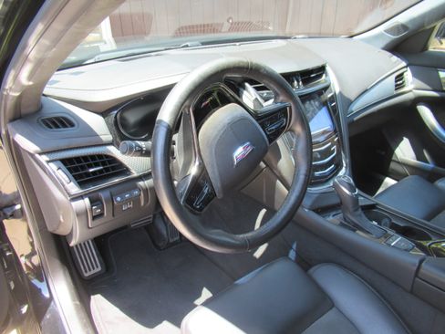Used 2016 Cadillac CTS V w/ Luxury Package RWD image 6