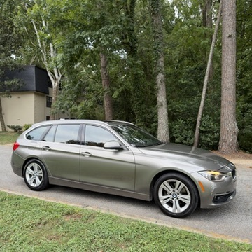 Used 2016 BMW 328d xDrive Wagon AWD/4WD image 2
