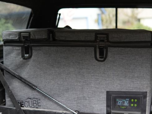 Used 2014 Toyota Tundra 1794 Edition image 17