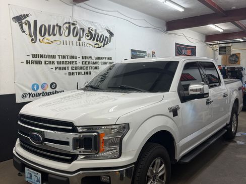 Used 2018 Ford F150 XLT w/ Trailer Tow Package AWD/4WD image 4