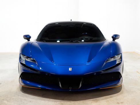 Used 2023 Ferrari SF90 Stradale image 2