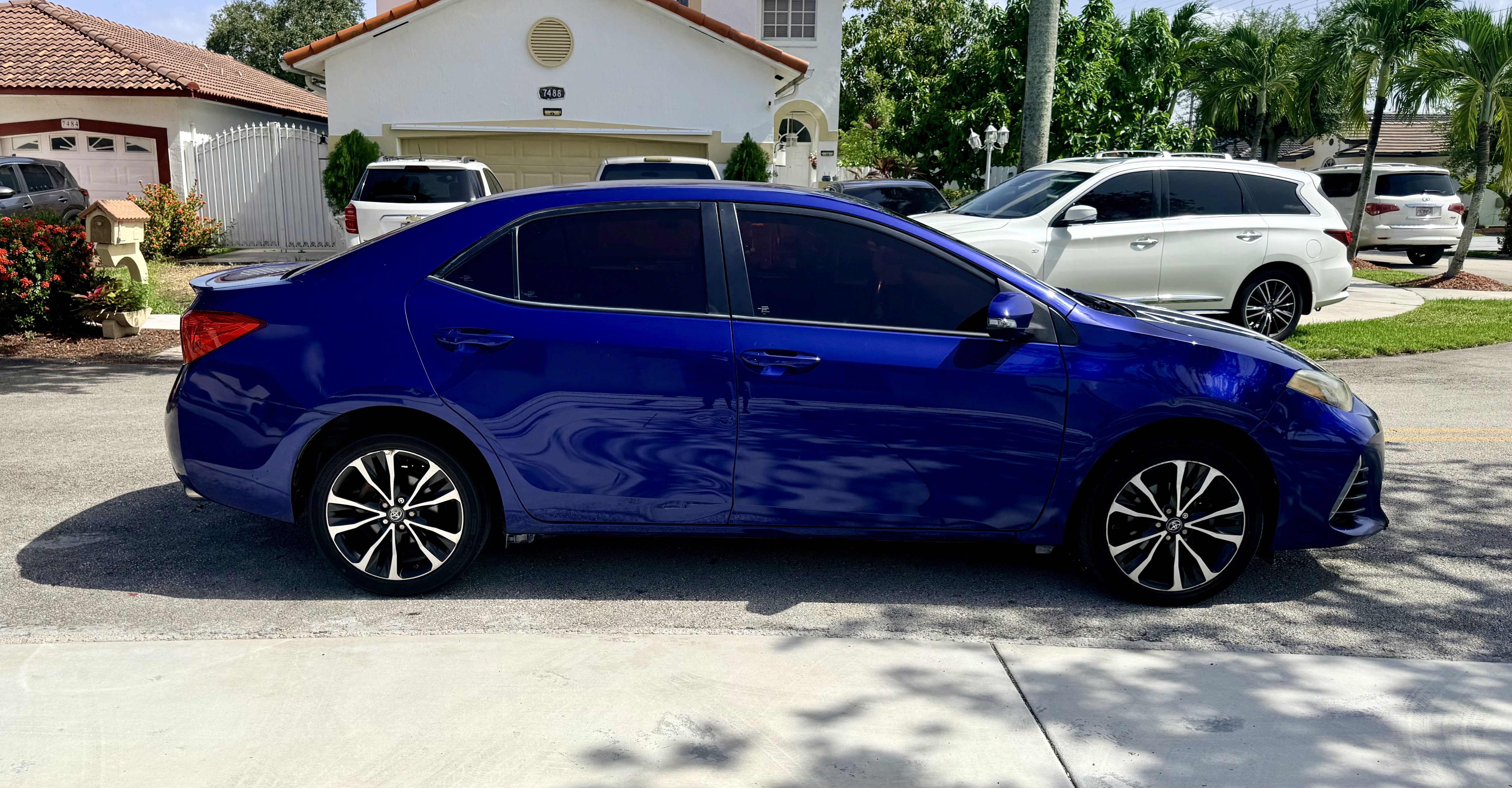 Used 2017 Toyota Corolla SE FWD image 9