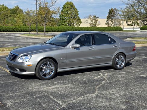 Used 2003 Mercedes-Benz S 55 AMG image 9