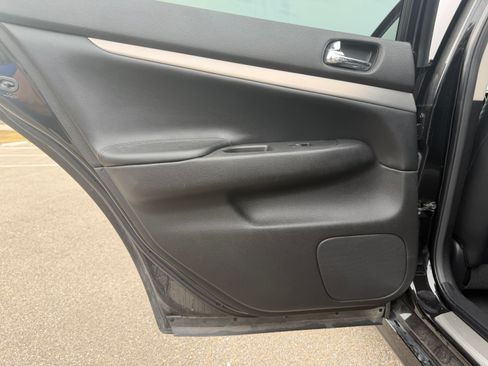 Used 2012 INFINITI G37 Sport image 20