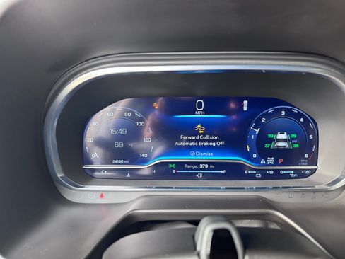 Used 2024 Chevrolet Suburban High Country w/ Advanced Technology Package image 29