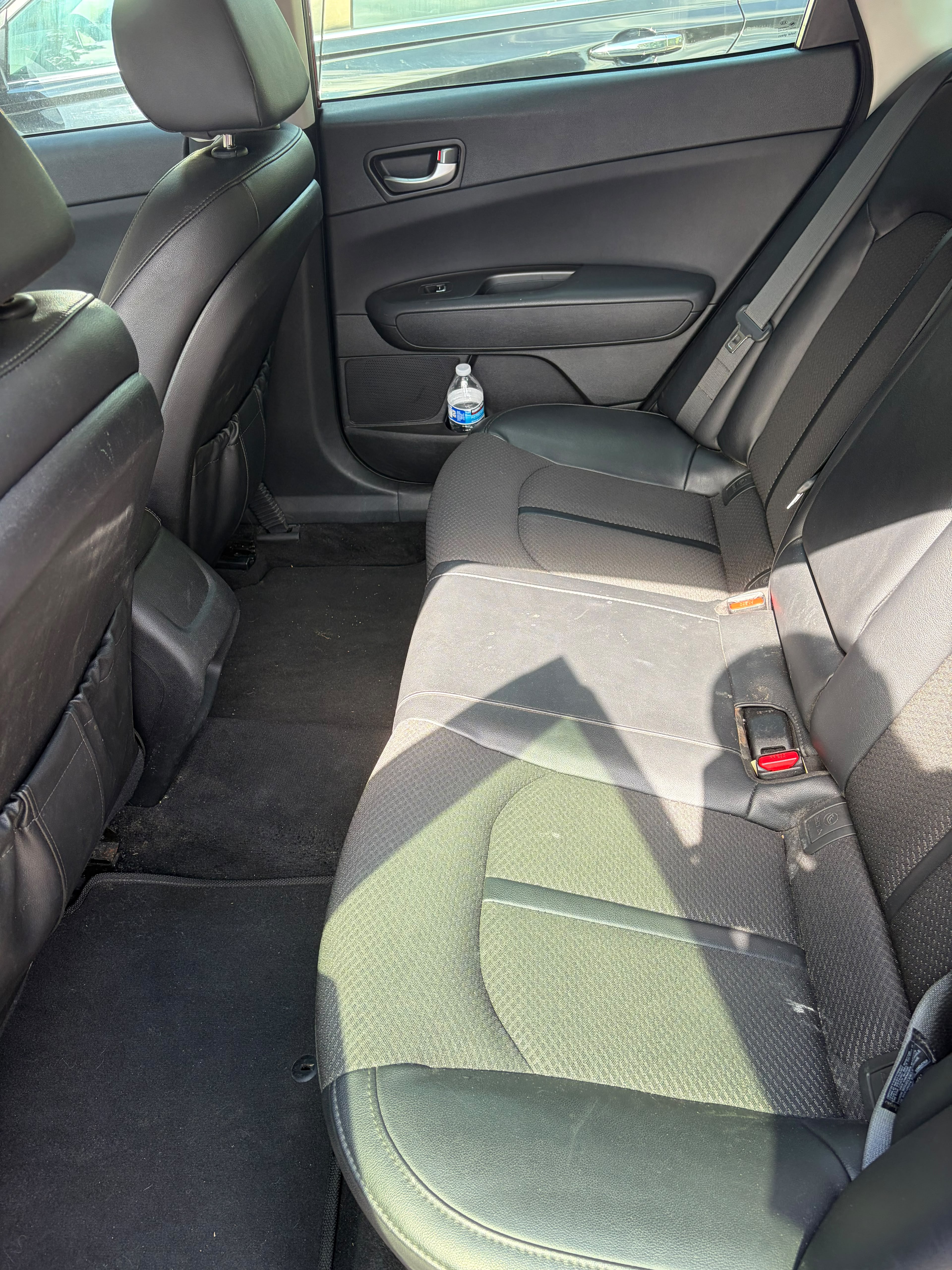 Used 2018 Kia Optima S FWD image 11