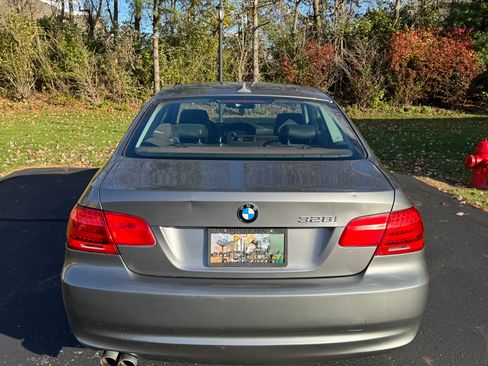 Used 2011 BMW 328i xDrive Coupe image 8