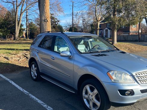 Used 2008 Mercedes-Benz ML 350 4MATIC image 5